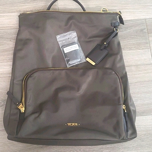 tumi jane convertible backpack